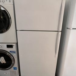 White Refrigerators Top Freezer And Side By Side 