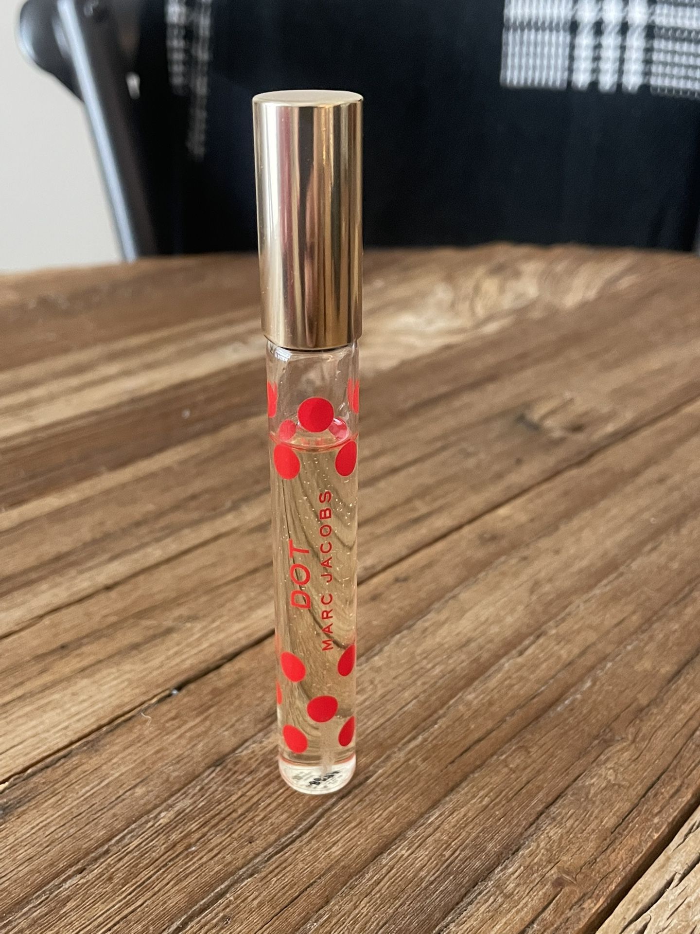 Marc Jacobs DOT Travel Rollerball Perfume Fragrance