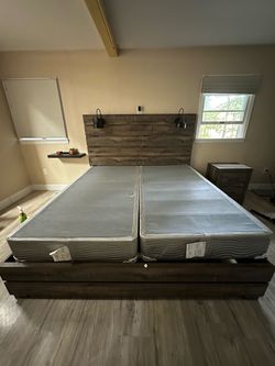 Bedroom furniture set