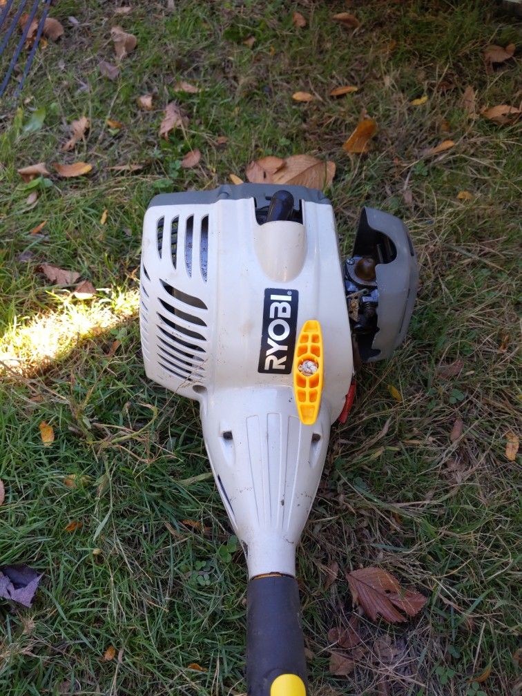 Like New!! Ryobi Expanded Two-cycle Trimmer