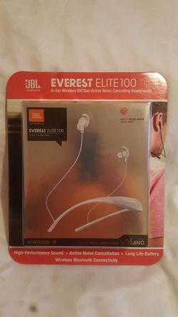 JBL Everest Elite 100 headphones