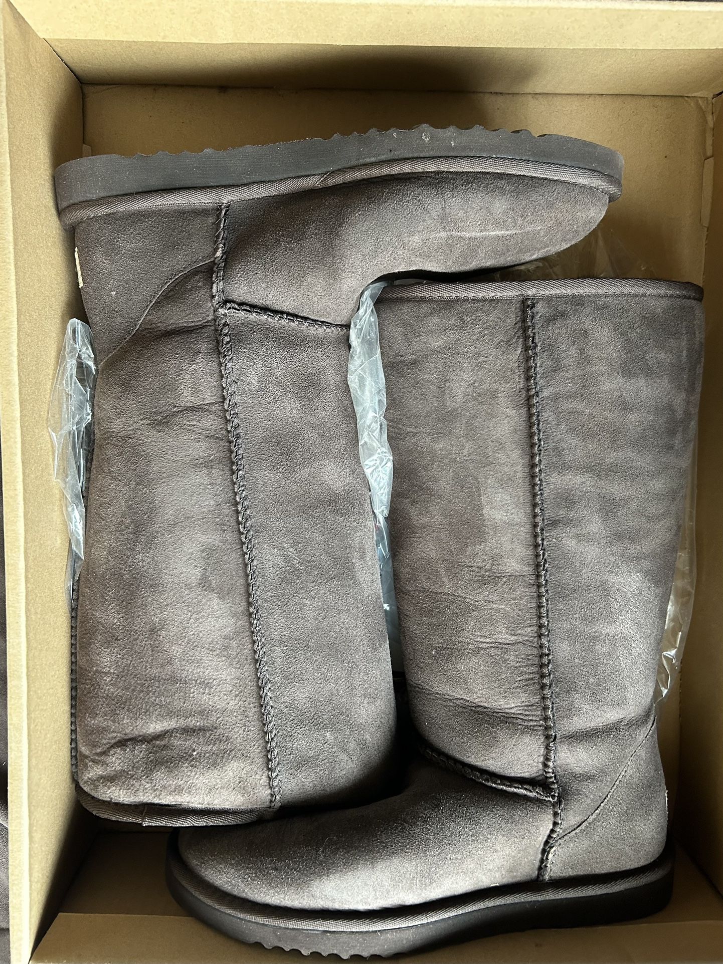 BRAND NEW UGGS WITH RECEIPT SIZE 9 Reduced!!!