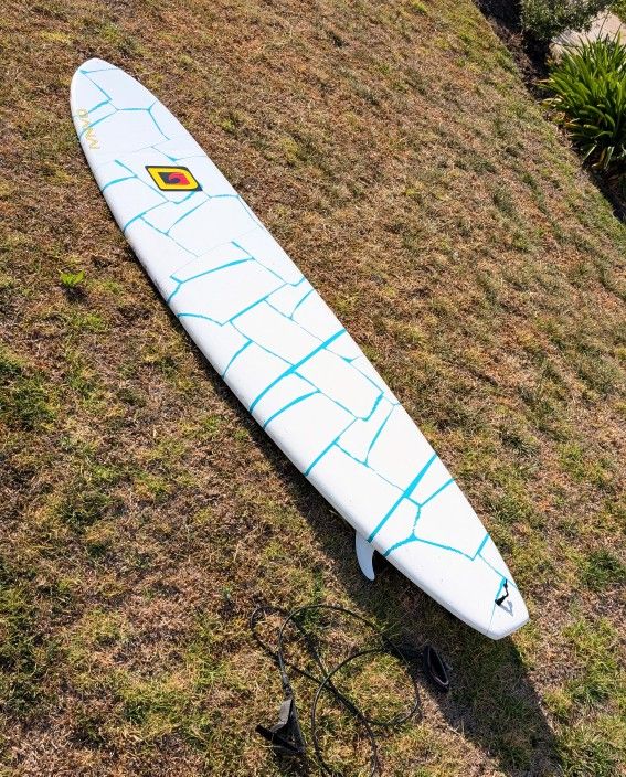 8'6 Surfboard