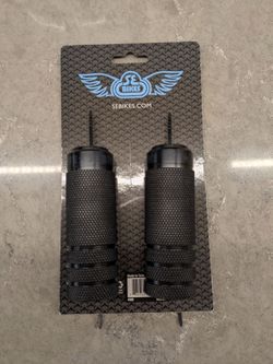 SE Bike wheelie pegs