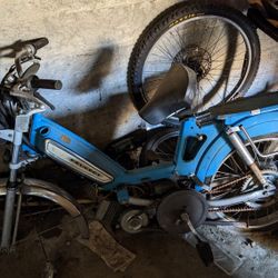 1971 Peugeot 103 Moped
