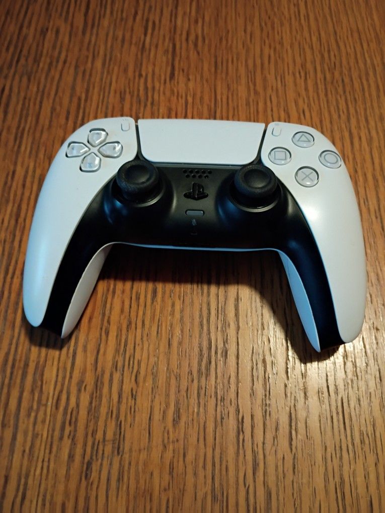 sony wireless controller model CFI-ZCT1W