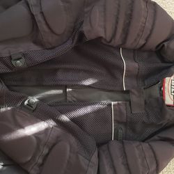 BILT mesh PADDED motorcycle jacket. (Medium)