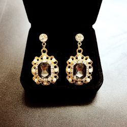 Brand new earrings