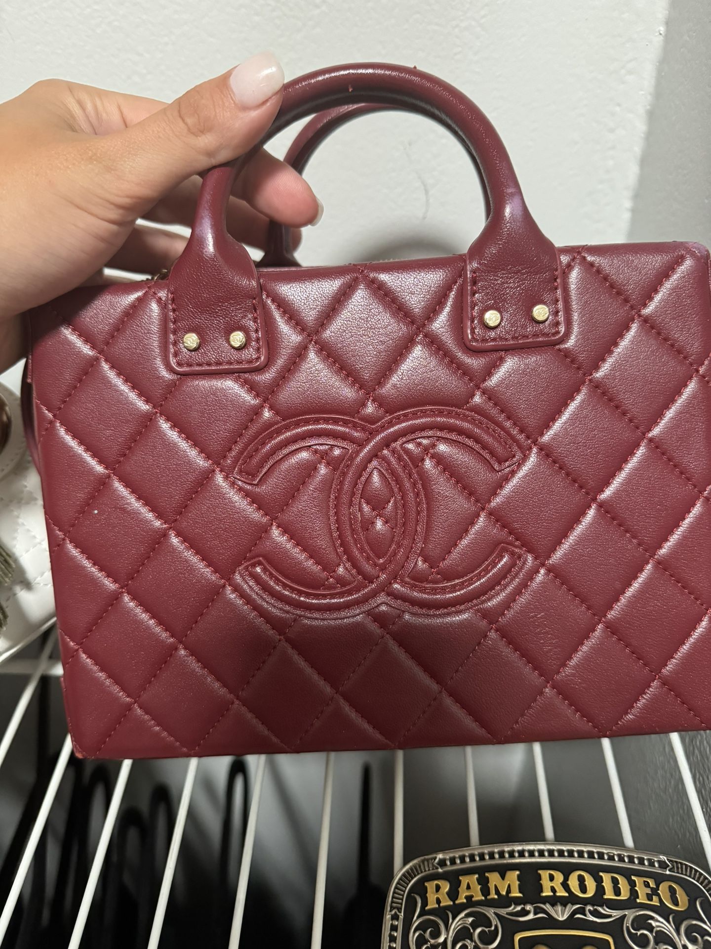 Chanel vanity bag maroon