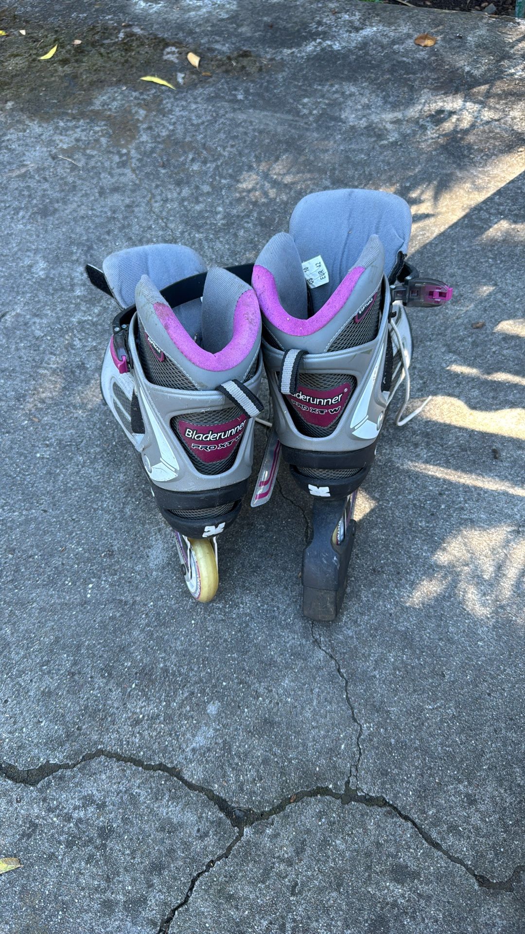 Blade Runner Pro Roller skates