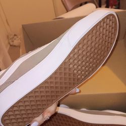 Women's Vans Brand New 