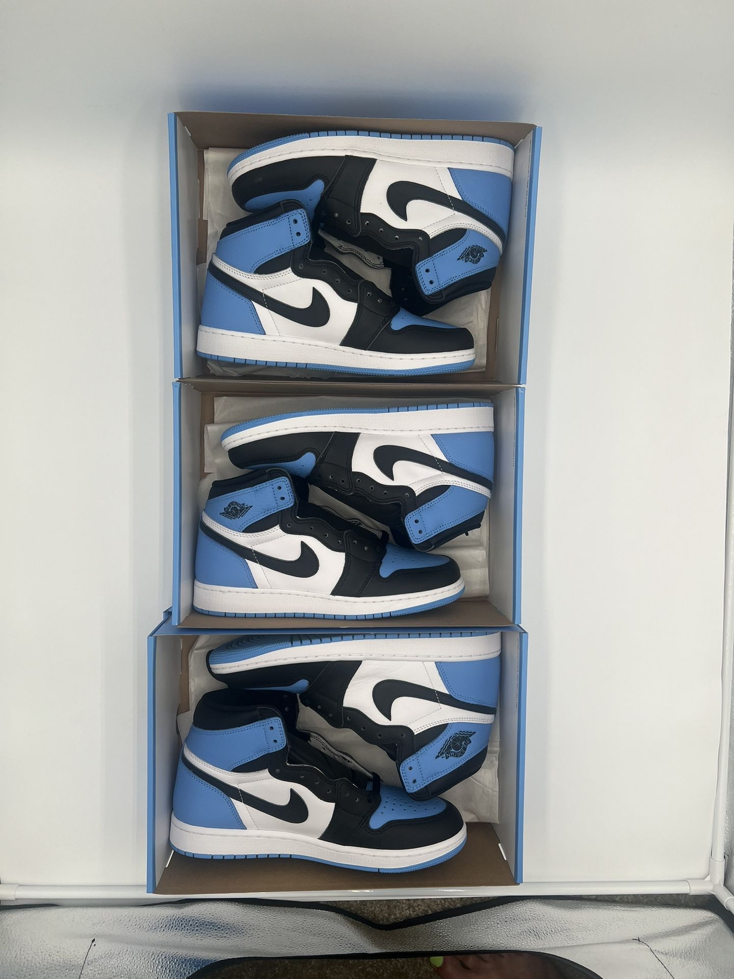 Air Jordan 1 UNC toe Brand New!