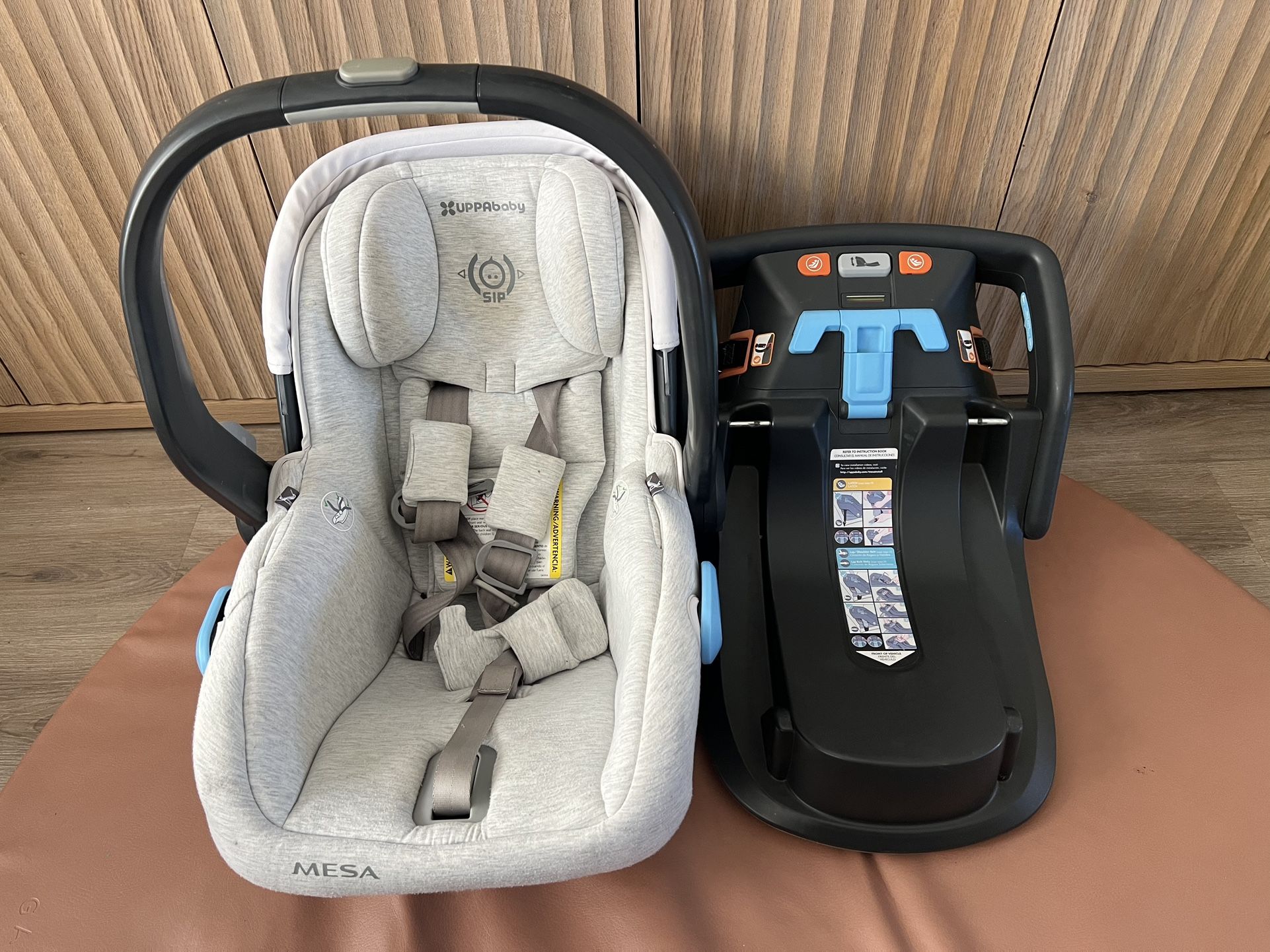 Uppabay Mesa Infant Car seat With Base