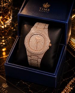 Rose Gold Iced Out Luxury Watch