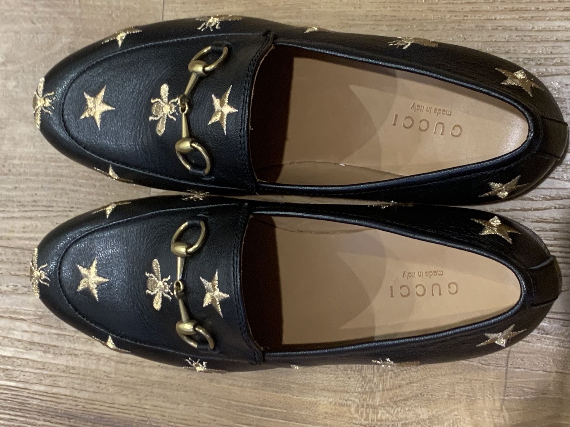 Gucci Bee and Star women’s size M37 (6.5 USA), like new, no box