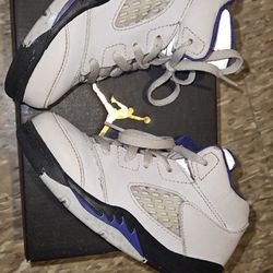 Kids Jordan 5 Retro (TD). 