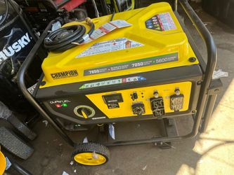 Champion Power Equipment 7850/6250-Watt Recoil Start Gasoline and Propane Powered Dual Fuel Portable