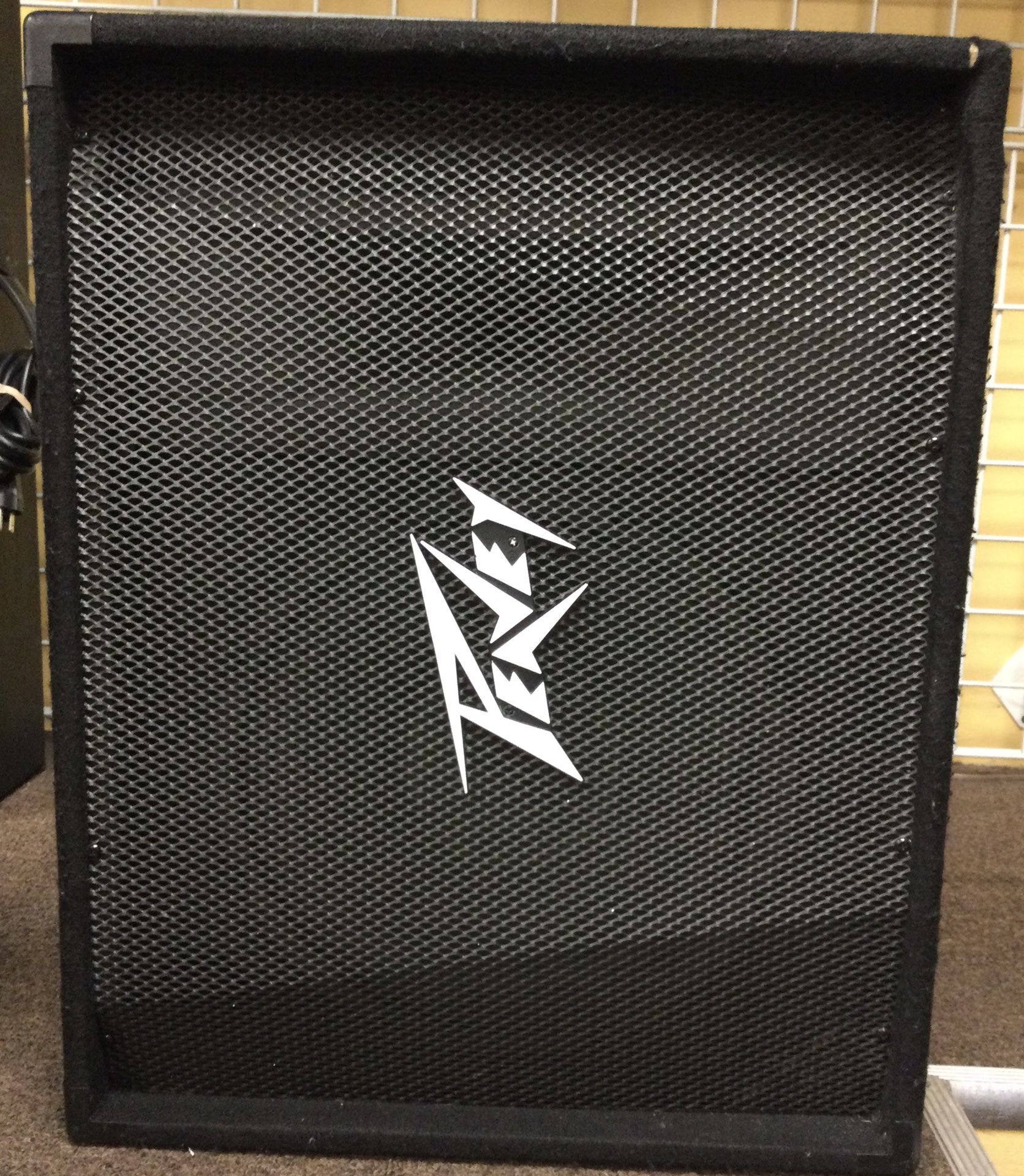 12” Peavey PV12M 500-watts 2-way Floor Monitor Speaker (Signs Of Wear) 