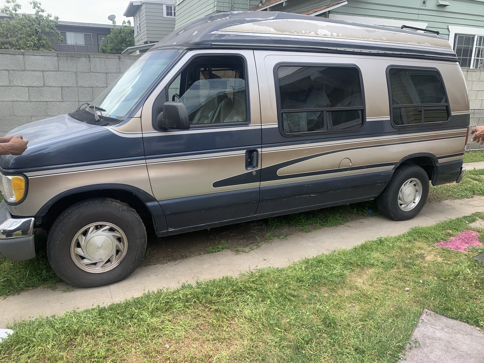 1997 Ford econline StarCraft