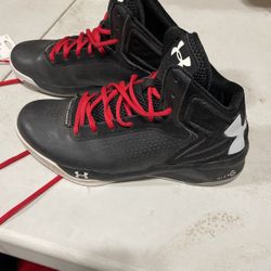 Under Armor 8 1/2