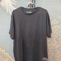 Uniqlo x MHA league of villains shirt