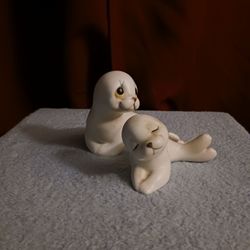 Seal Mom & Baby Pup Ceramic 4" Figurine Set Oxford Vintage 

