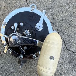 Ma Vintage Penn Senator 9/0 (Model 115) - Made in USA - Excellent Condition