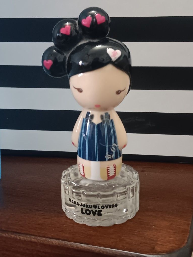 HaraJuku Lovers "Love" by Gwen Stefani Eau De Toilette Spray 1.0 oz 30ml
