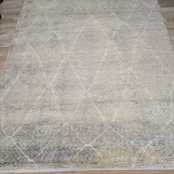 Handknotted Wool Rug 9x12
