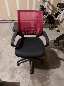 Red Mesh Back Office Chair with Wheels
