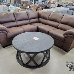 Ashley Coffee Sectional Sofa Couch With İnterest Free Payment Options Bladen