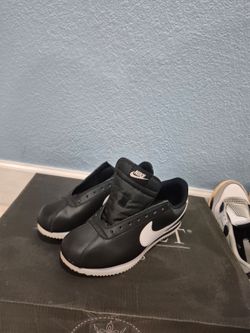 Nike CORTEZ BLACK & WHITE