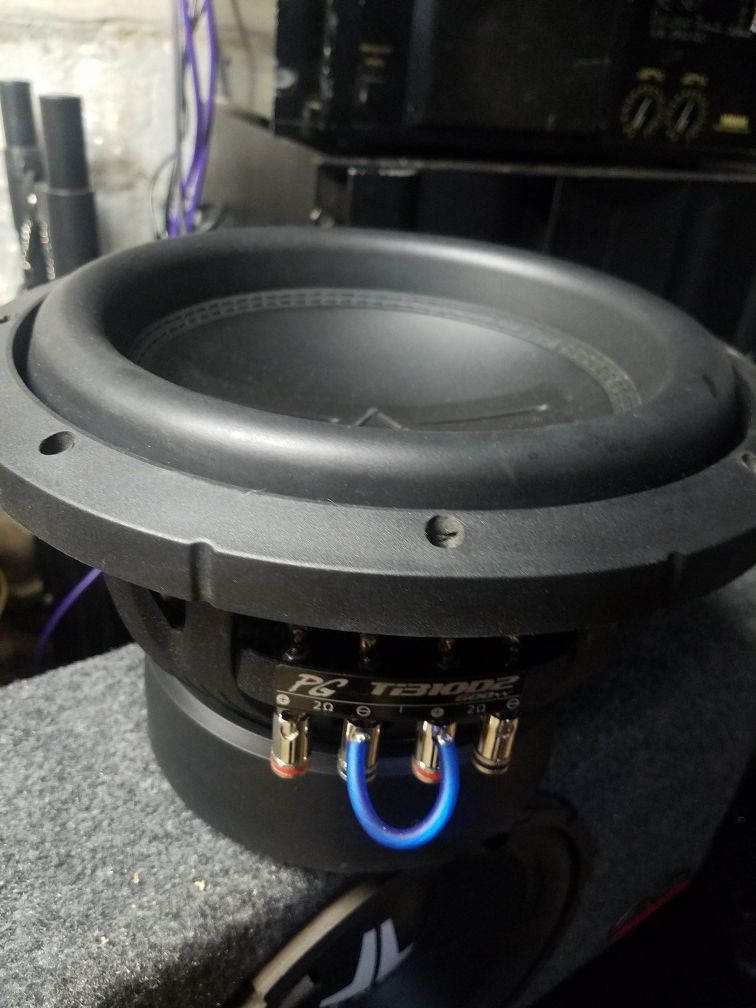 Phoenix gold ti3 10 subwoofer.