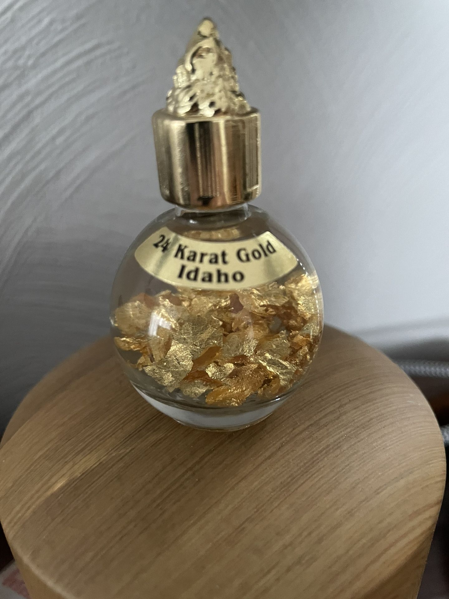 Small Amount Of Gold Flakes In This Glass Thing