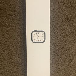 Apple Watch Series 7 (like new, barely used)