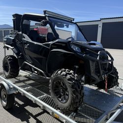 2022 Can-Am Commander XT 1000R - 59 HOURS - FULLY LOADED - Street Legal - Trailer Included 