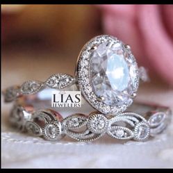 New 18k White Gold Wedding Ring Set 