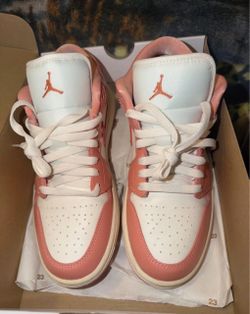 Air Jordan 1 Low Sneakers Pink White