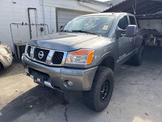 2015 Nissan Titan