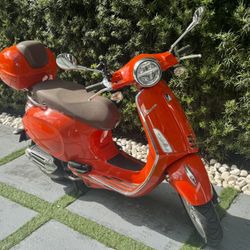 Vespa Primavera 2023, 50cc 