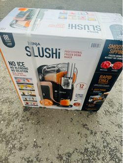 SLUSHi 88oz Professional Frozen Drink Maker