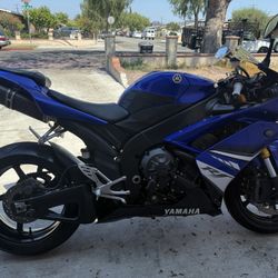 2008 Yamaha R1