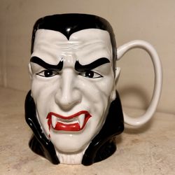 Dracula Universal Studios LARGE Vintage Ceramic Monster Mug 1999 NOS New