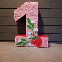 Strawberry Theme #1 Piñata