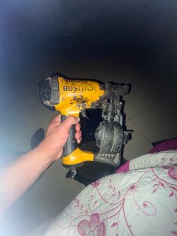 Nail gun