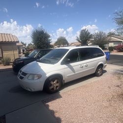 2005 Dodge Grand Caravan