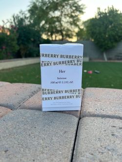 Burberry Her Intense Perfume