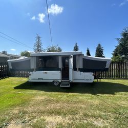 1997 Coleman Fleetwood KeyWest tent trailer in excellent condition!