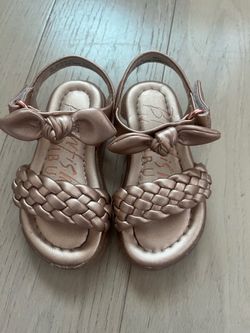 Blowfish Malibu Toddler Girl Rose Gold Sandals 6T