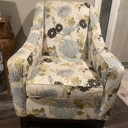 Accent chairs